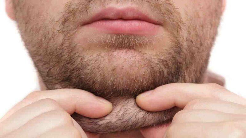 Почему борода растет только под подбородком?