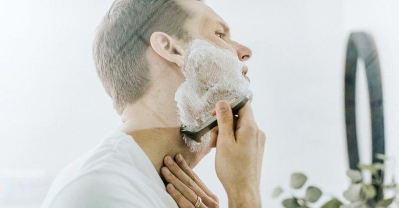 Почему после бритья остается щетина - как избавиться?
