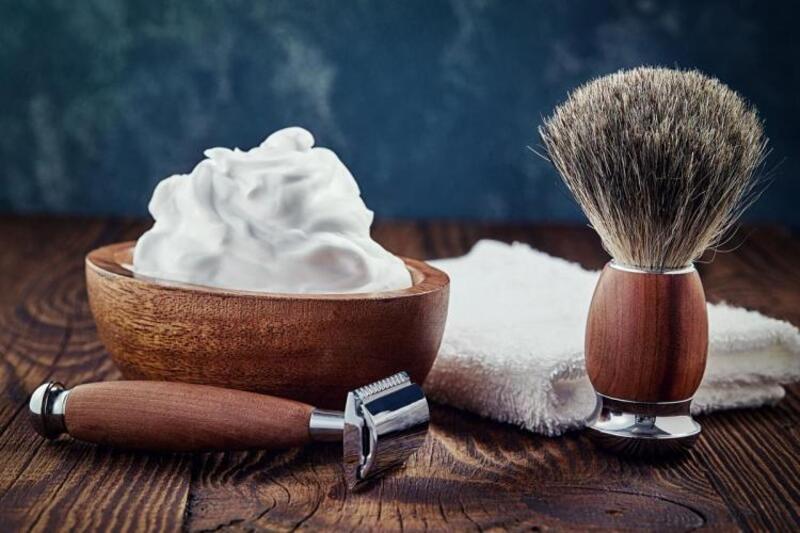Разница между пеной и гелем для бритья